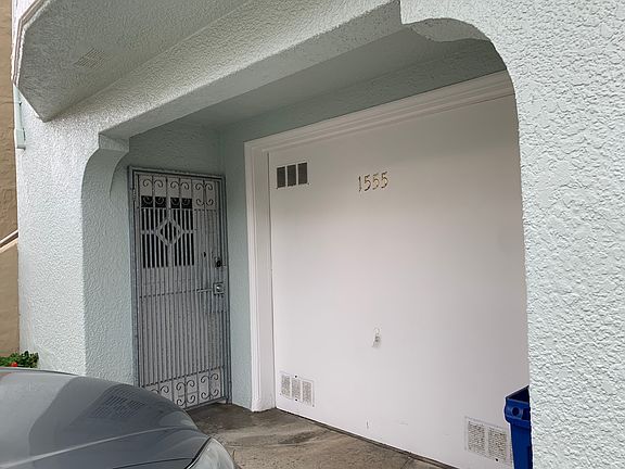 3rd image of 1555 31st Ave