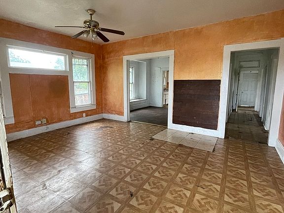 4th image of 103 S Mittman Unit 1