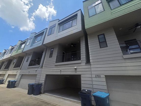 2nd image of 2705 Saint Emanuel St