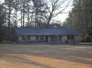 3725 Grady Smith Rd, Loganville, GA 30052