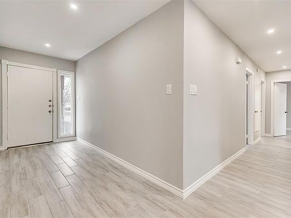4th image of 500 Cherry Dr