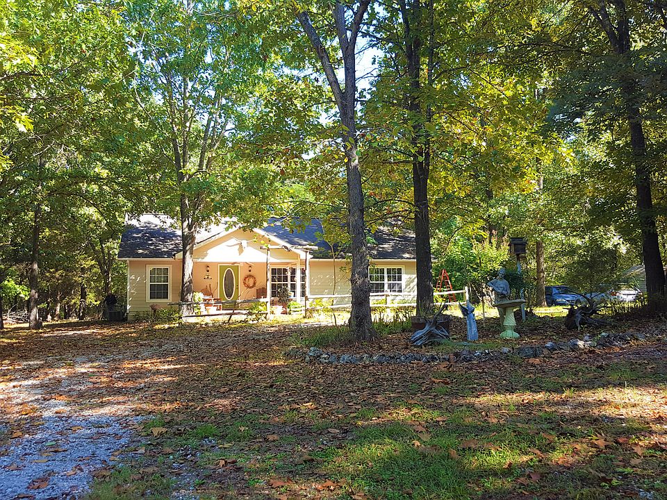 1st image of 16460 Sigmond Ln
