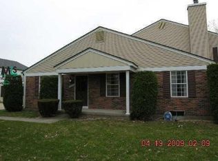 44543 N Bunker Hill Dr, Clinton Township, MI 48038