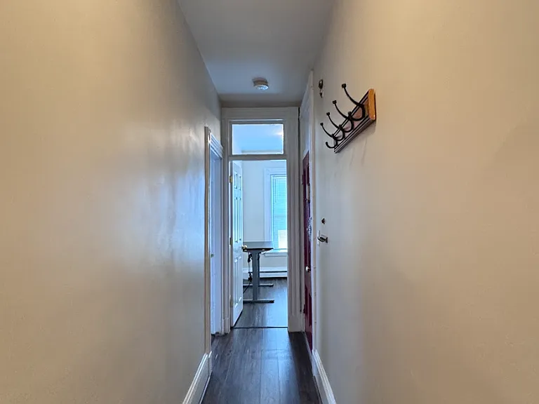 401 Washington St #3 — Photo 7