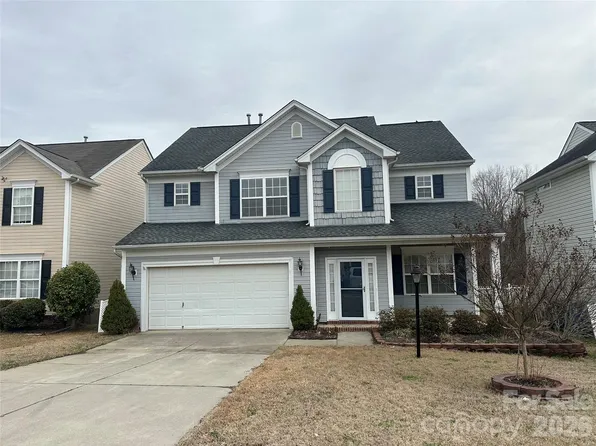10327 Samuels Way Dr, Huntersville, NC 28078