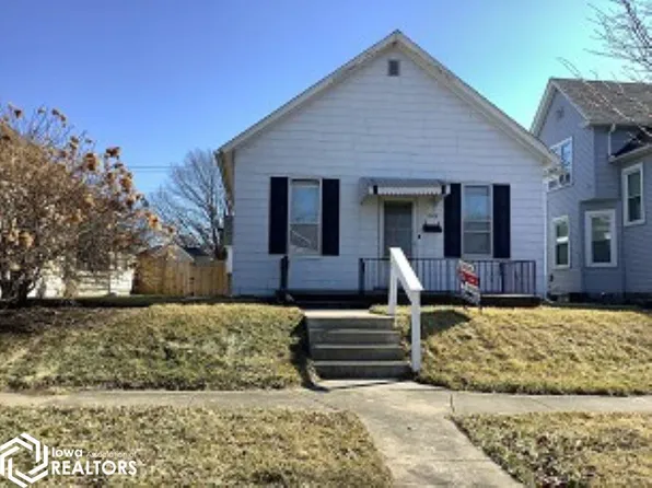 1308 S 10th St, Burlington, IA 52601