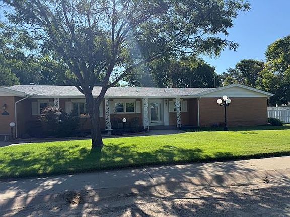 2nd image of 1105 Westhaven Dr