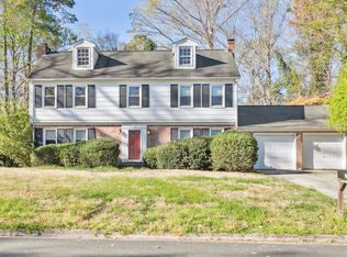 212 Oxford Rd, Williamsburg, VA 23185