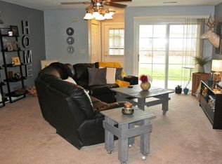 516 Pewaukee Rd, Pewaukee, WI 53072