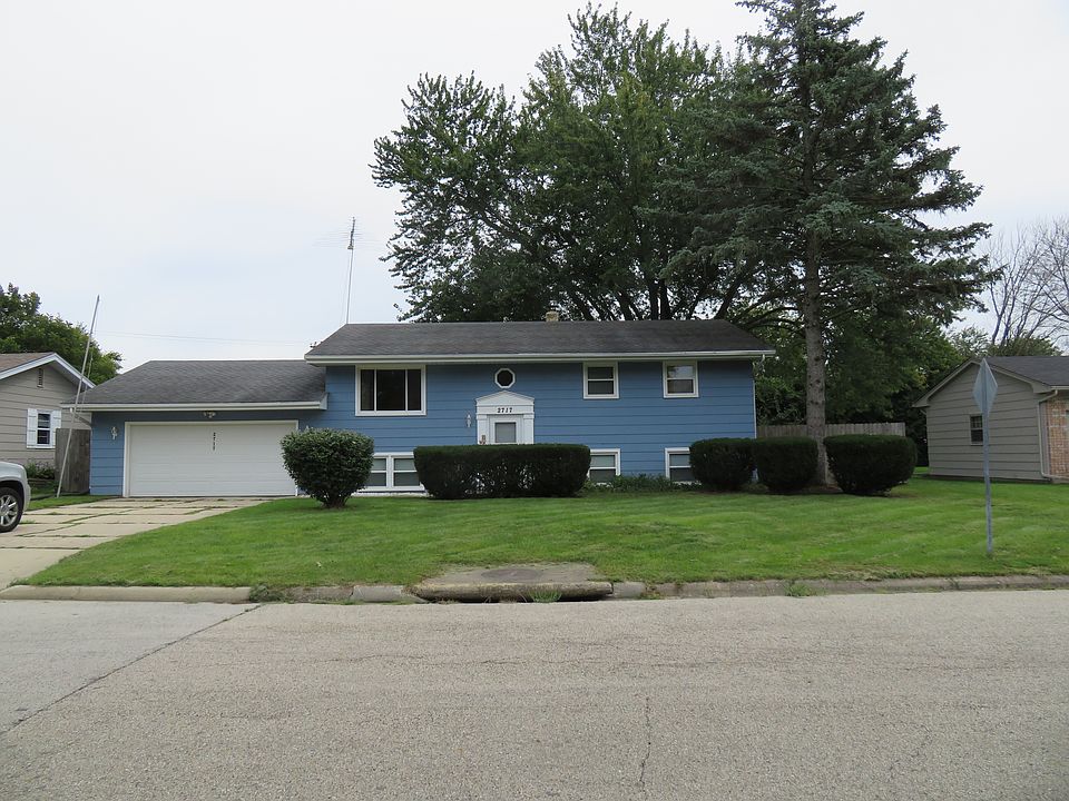 1st image of 2717 Bordeaux Dr