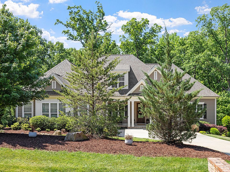 1st image of 4233 Henderson Pl