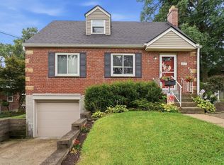 5577 Raceview Ave, Cincinnati, OH 45248