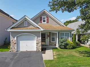 11 Ethan Circle, Middle Island, NY 11953