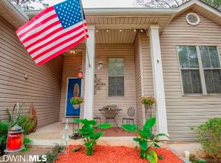 104 Donna Cir, Daphne, AL 36526