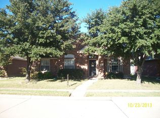 6609 Redwood Ln, The Colony, TX 75056