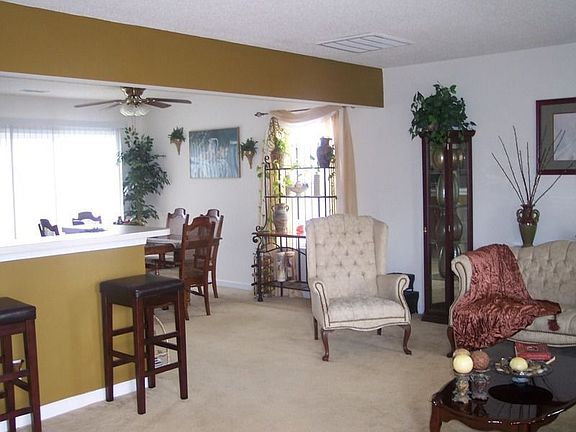 4th image of 1540 Underwood Ave