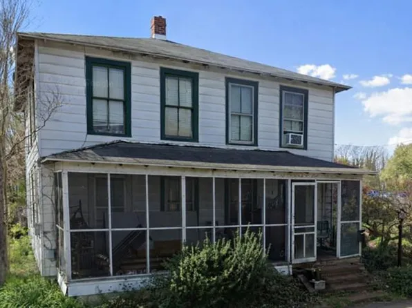 300 Prince Edward St, Fredericksburg, VA 22401