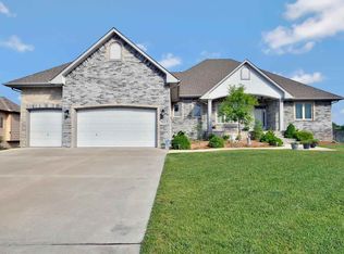 13410 E Mustang Cir, Wichita, KS 67230