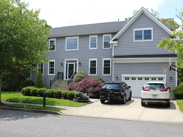 10 Dani Dr, Northfield, NJ 08225