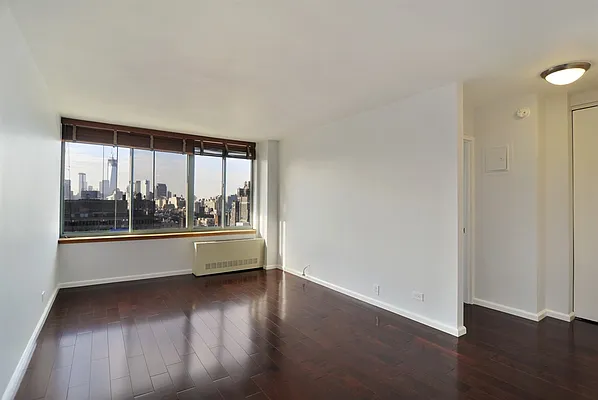Rented by Corcoran | media 19