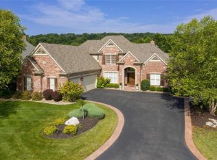 970 Cedars Valley Rd, Saint Albans, MO 63073