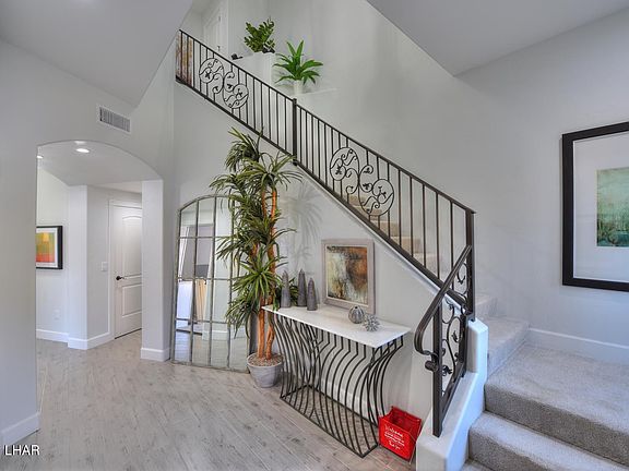4th image of 8511 Riverview Dr #13