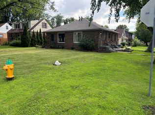 3322 52nd St, Des Moines, IA 50310