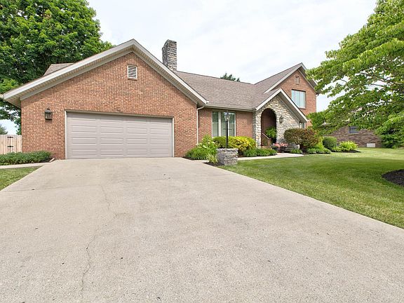 4th image of 120 Holly Hills Dr