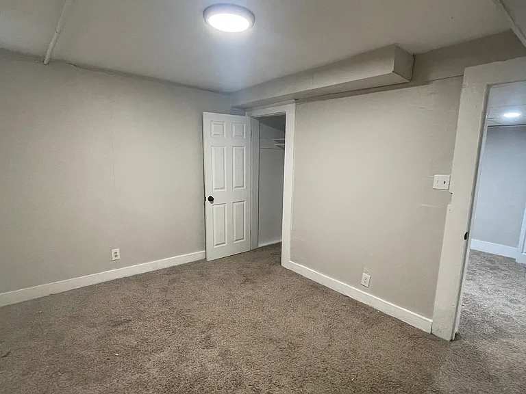 2144 N Vine St #BASEMENT — Photo 10