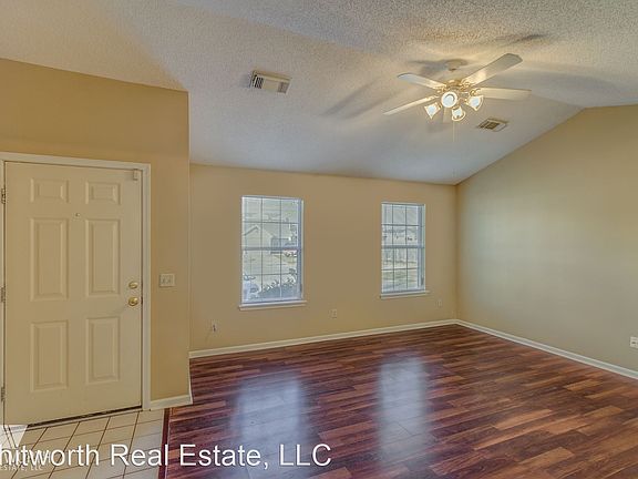 4th image of 1363 Southern Gardens Dr
