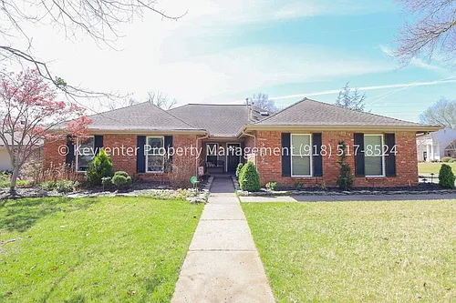 3702 E 85th Pl S Photo 1
