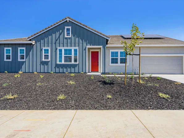 151 Scarlett Way, Hollister, CA 95023