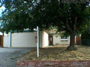 454 Elm Ave, Manteca, CA 95336