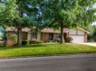 1946 E Lark St, Springfield, MO 65804