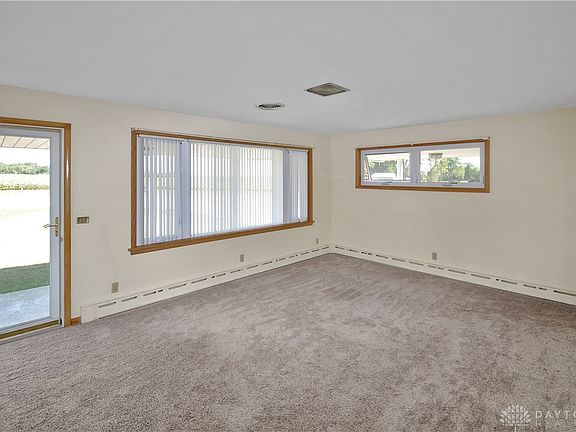 3rd image of 3709 Rossburg Lightsville Rd