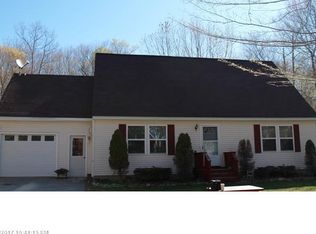 28 Memory Ln, Bridgton, ME 04009