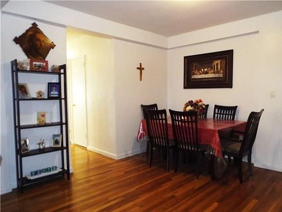 4th image of 5 Sadore Ln APT 5M