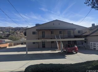 16762 Gazeley St, Canyon Country, CA 91351