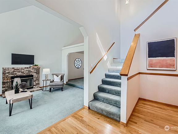 5th image of 18913 52nd Avenue W