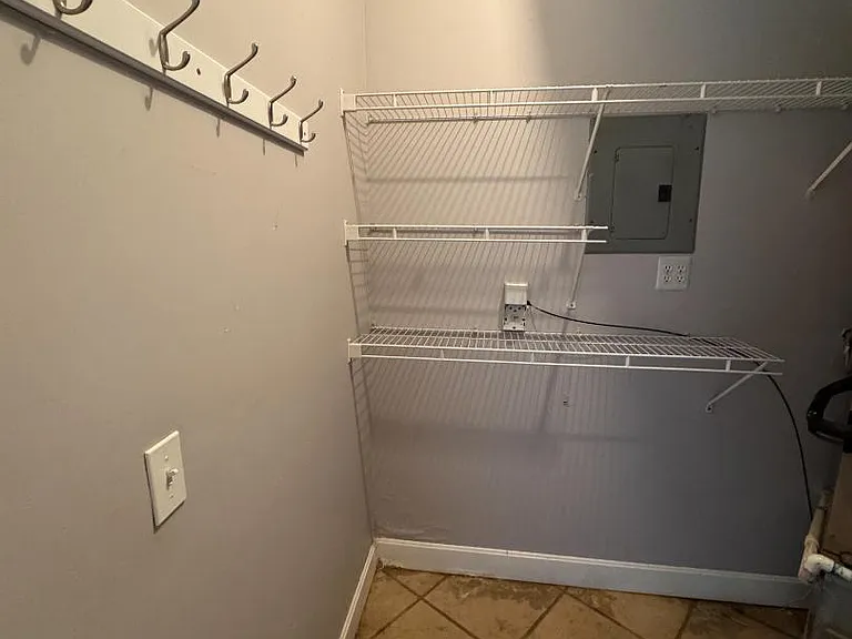 Unit Photo