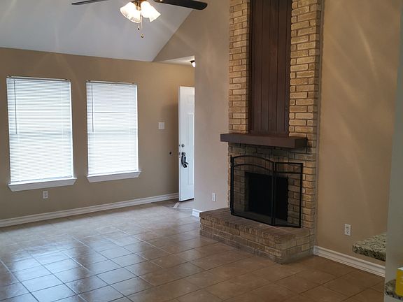 2nd image of 7338 Lansbury Dr