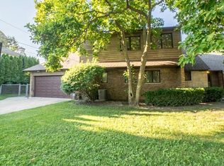 6900 N Kenton Ave, Lincolnwood, IL