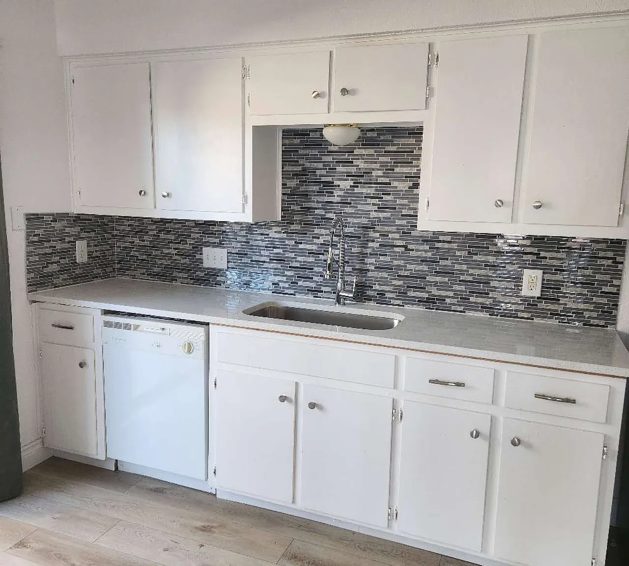 2 bed, 1328 sqft, $1,500 — Photo 3