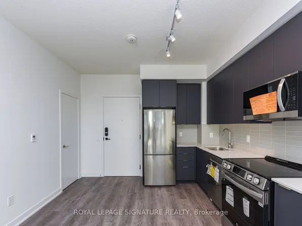 225 Malta Ave, Brampton, ON