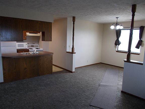3rd image of 3027 W Capital Ave Suite 12