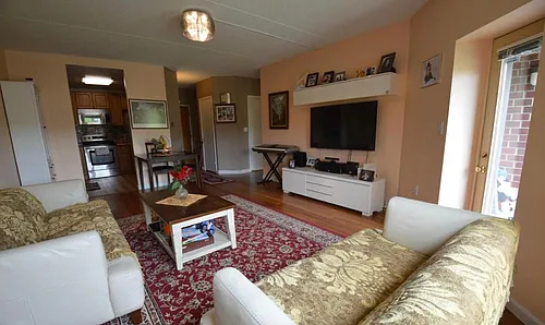 14 Heron St #410 Photo 1
