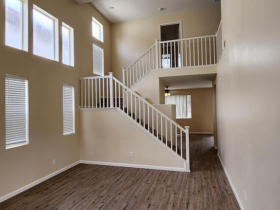 2nd image of 30067 Laurel Creek Dr