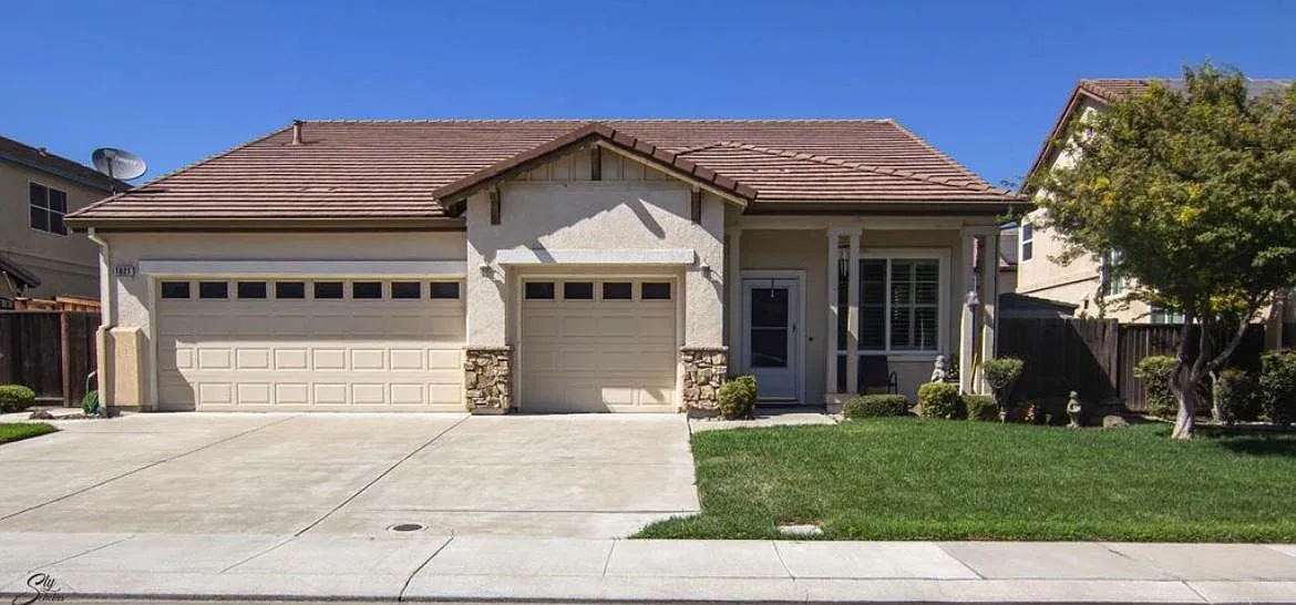 1821 Star Tulip St photo 1