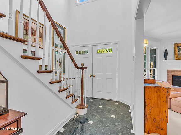 4th image of 8 Byram Lane #4