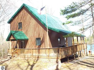 1389 Wildwood Shores Dr SE, Kalkaska, MI 49646